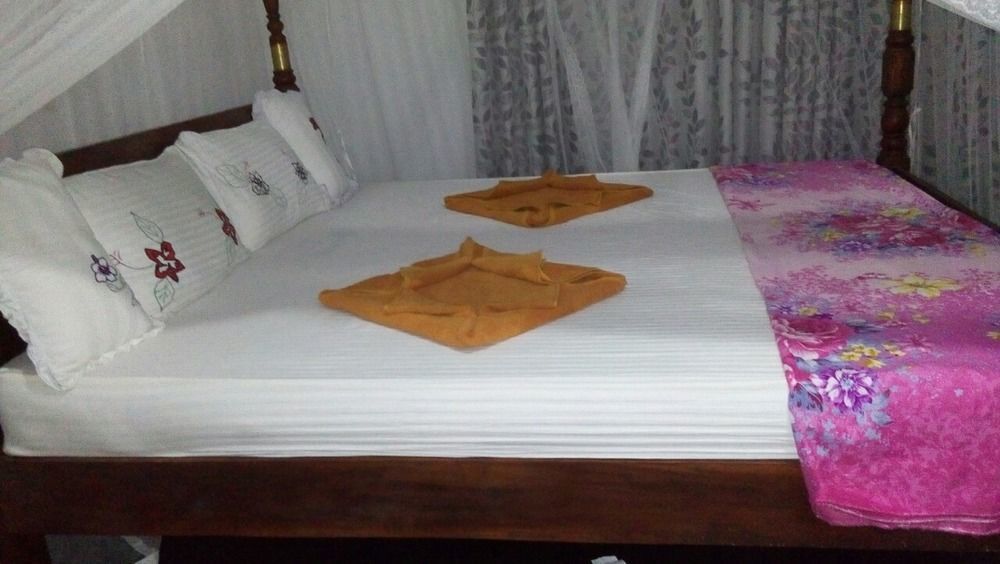 Akash Villa Talaramba Екстер'єр фото